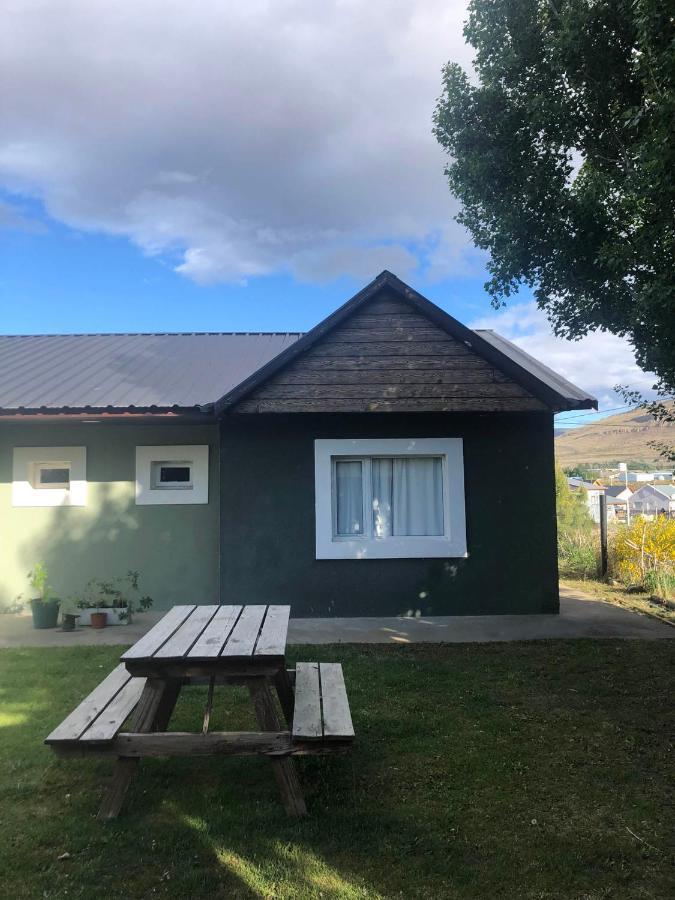 Hospedar Calafate - Los Lupinos 호텔 엘 칼라파테 외부 사진